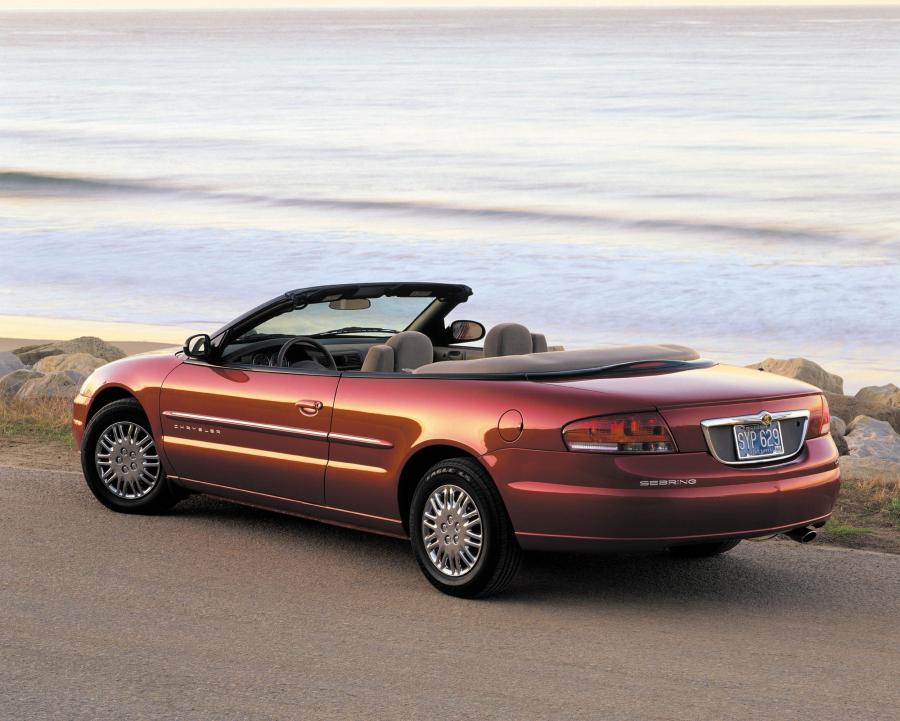  Chrysler Sebring Convertible 2001 года  (фото 2 из 21)